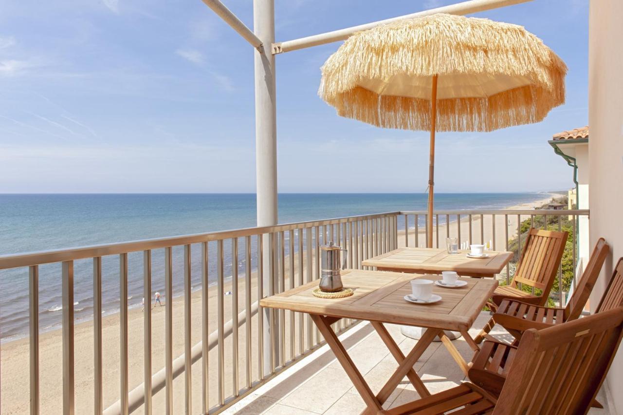 Residence Villa Lo Scoglietto 산빈첸초 외부 사진
